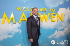 [사진] "올 겨울에 힐링영화 어때요"...스티브 카렐, 영화 