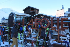 [영상]프랑스 발디제르 스키장에선 클럽과 스키를 동시에 즐긴다