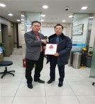 평택행복나눔본부, 착한가게 현판 전달
