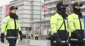‘美대사관 앞 기습집회’ 코리아연대 대표, 벌금형 확정