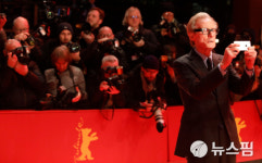 [사진] 배우 빌 나이, 베를린 영화제 참석