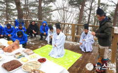 [사진]정선 여량면 염장봉 제례 봉행