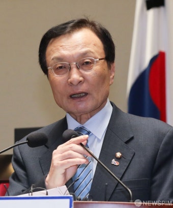 '민주당 복귀' 임종석에게 저녁 산 이해찬 