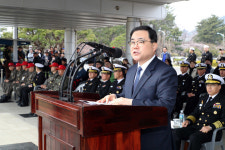 허성무 창원시장, 해군입영문화제 참석…장병 청년 응원