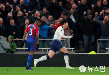 [사진] 손흥민, 토트넘 신축구장 1호골... 프리미어리그 12호골 폭발