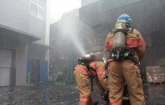 대전 유성구 대정동 야산에서 화재…소방당국 진화중
