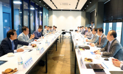 정장선 평택시장, 지스마트 찾아 기업애로 청취·해결 간담회 가져