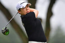 신지애, JLPGA 시즌 3승... 투어 통산 상금 9억엔 돌파 