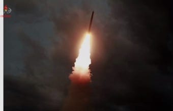 [종합] 軍 “2일 北 발사체, 31일 발사된 단거리 탄도미사일과 유사”