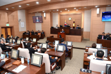 김해시 인구, 등록외국인 포함 56만명으로 표출···2년만에 수정