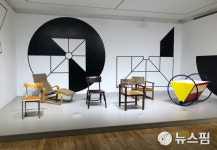 금호미술관 바우하우스와 현대 생활 디자인 컬렉션 개최