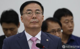 [사진] 정개특위 참석한 김세환 중앙선관위 사무차장