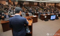 [사진] 경남대 극동문제연구소 47주년 북한대학원대학교 30주년 기념 국제학술회의