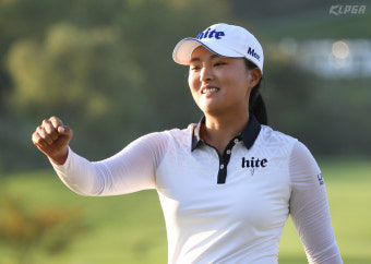 [KLPGA] 고진영·오지현·이정민·김지영, 하나금융그룹챔피언십 1R 공동선두