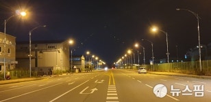 전남 율촌 제1산단 가로등 놓고 경제청-지자체간 줄다리기