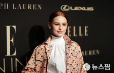 [사진] 엘르 행사 참석한 배우 매들린 팻쉬
