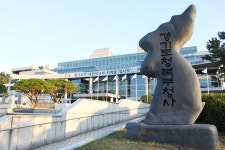 경기북부청사 북카페, 지역 서점 활성화에 효자 노릇