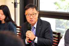 정윤모 기보 이사장 내년 예산, 소부장 기업 등 만기연장에 주력