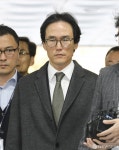 [사진] 법원 출석하는 조현범 한국타이어 대표