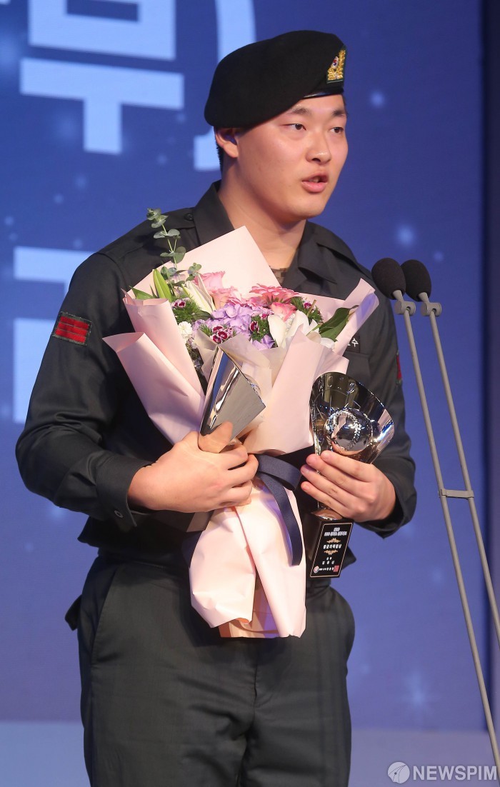 KIA 타이거즈, 좌완 투수 김유신과의 재계약 포기..6명 육성선수 말소