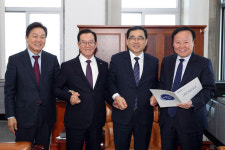 허성무 창원시장, 한국지엠 자동차산업 위기 극복 강력 건의