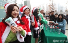 [사진] 소외계층 어린이 후원을 위한 2019 산타 바리스타 캠페인