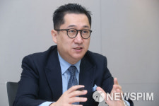 [인터뷰] 유동원 본부장 나스닥 고점 멀었다…미국에 60% 이상 투자