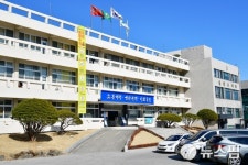 울진군, 환경친화형 맞춤비료·벼 육묘용 상토 지원