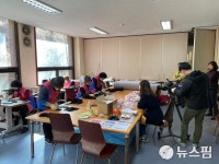 포천시생활개선회, 면 마스크 만들어 택시·버스기사에 전달