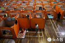 [사진] 말레이시아 노숙자를 위한 칸막이 쉼터