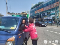 [총선 밀착] 부산 사하을 터줏대감 조경태, 쉰 목소리로 연일 강행군