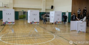 청운초등학교 체육관에 설치되는 투표소
