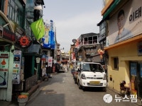 이태원 건물주, 코로나·공실에도 버틴다...부동산 개발사업 기대