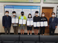 목포교도소, 무안중학교 학생 5명에 장학금