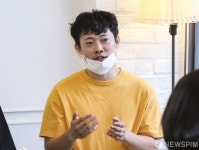 유미의 세포들 특별전 소개하는 김철식 팀장