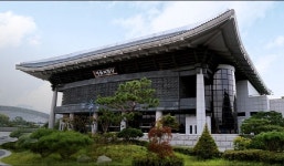 청주예술의전당 8월말까지 노후 무대시설 개선