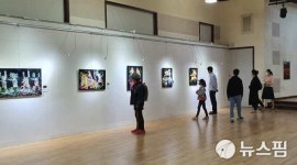 목포서 이색 팝 아트 전시회…조로옥 사진전