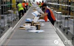 아마존, 임시직 10만 명 고용…연말 쇼핑 수요 대비