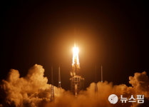 [사진] 달을 향해 출발하는 중국 창어5호선