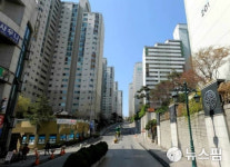 ′2·4대책′ 이후 주택시장 관망세…택지지구·역세권 개발 효과보나?