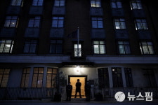 [사진] 영국 여왕의 남편 필립공이 입원한 킹 에드워드 7세 병원