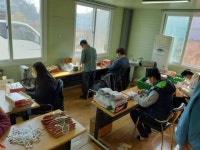 거창군 장애인근로사업장, 쇼핑백 등 사업 확장