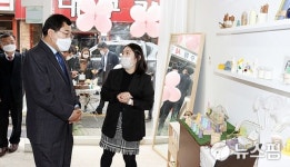 경주시 코로나19 극복·고용활력 시책 주목받는 까닭