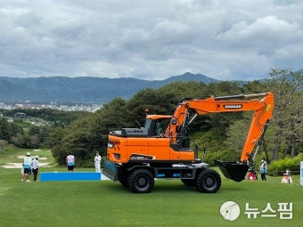 [KLPGA 매치플레이] ② 포클레인 부상 사라진 '2021 두산 매치플레이'