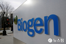 [특징주] FDA 알츠하이머 신약 승인에...치매 관련주 급등