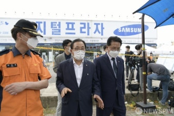 국민의힘 정운천·이채익 의원, 광주 건물 붕괴현장 방문