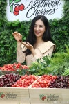 한채아 체리와 어울리는 상큼한 미소