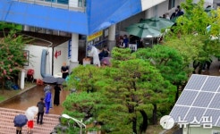 포항서 4명 추가 확진...누적 1077명