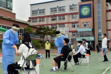 화천서 고등학생 1명 신규 확진...인근 고교까지 확산