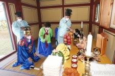 동해시 만우솔밭서 개천대제 봉행